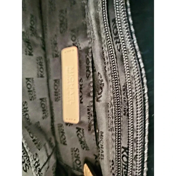 MICHAEL KORS LEATHER BAG BLACK COLOR MONOGRAM - Picture 4 of 6